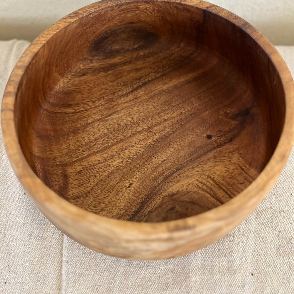 Vintage Hand Crafted Wood Mahagony Salad or Decorative Bowl - Picture 8 of 10